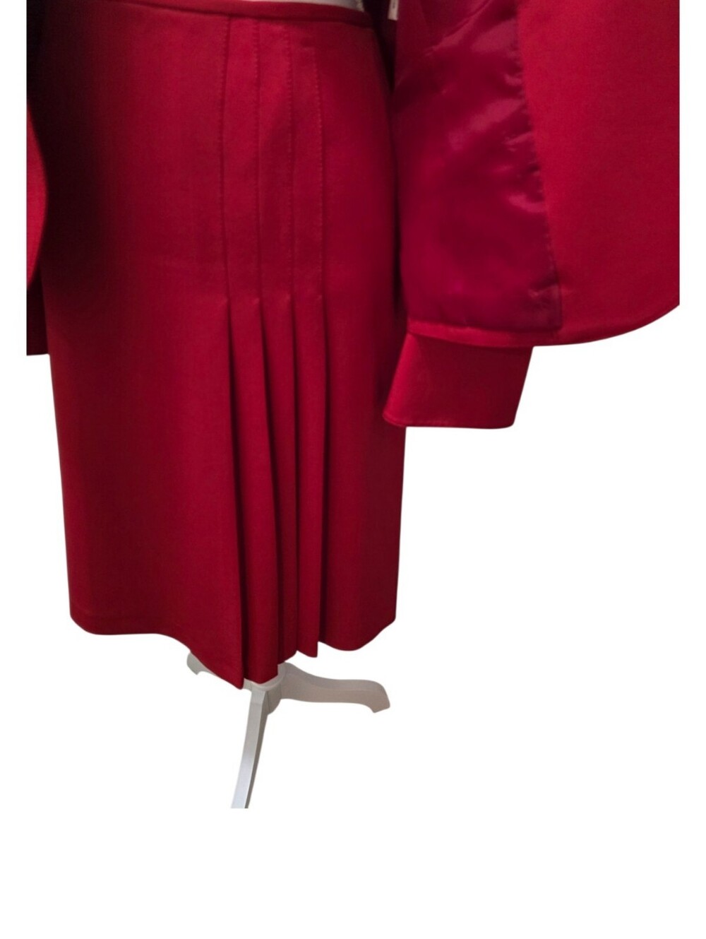 NYP Suits Red 2-Piece Skirt Suit Size 12 Pleated Skirt Career Church Formal - Picture 5 of 11